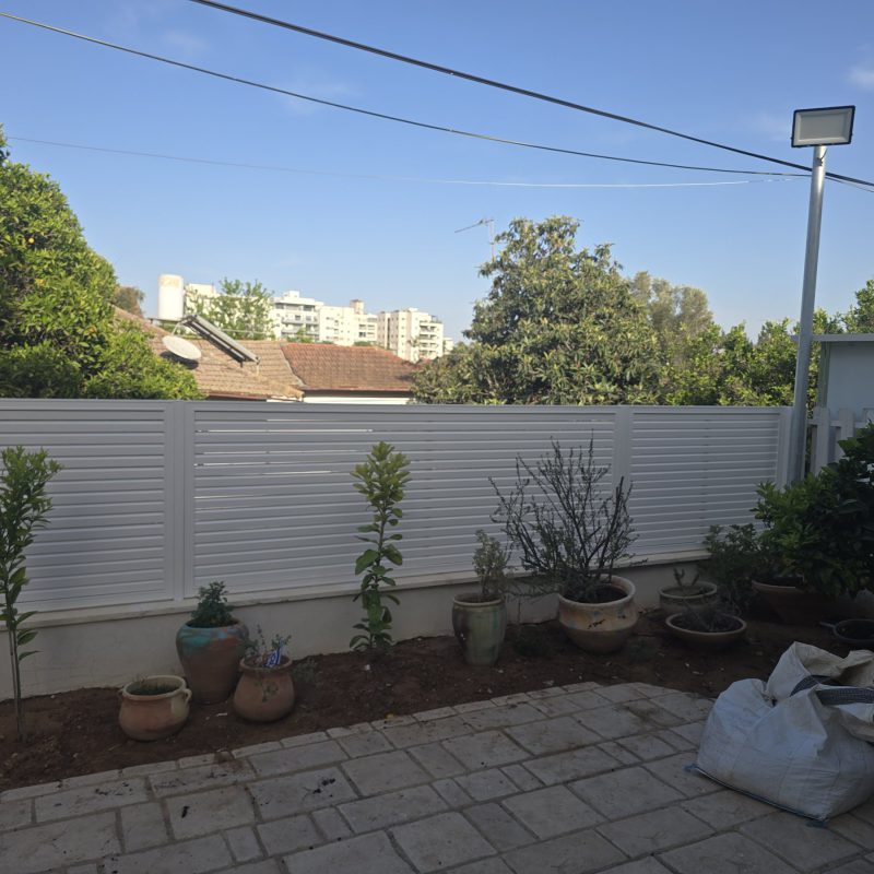 גדר אלומיניום – קינג דור